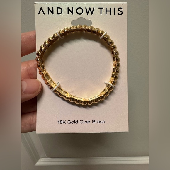 And Now This 18K Gold Over Brass Bracelet - Picture 1 of 3